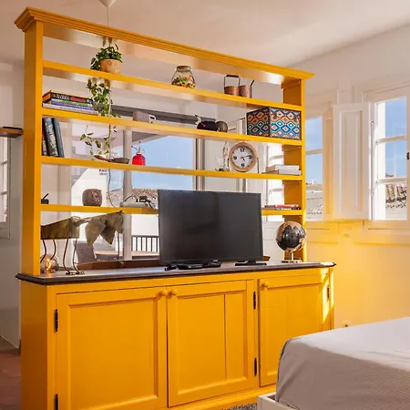 Apartment Duquesa Port - Bright Sunlit Terrace Manilva